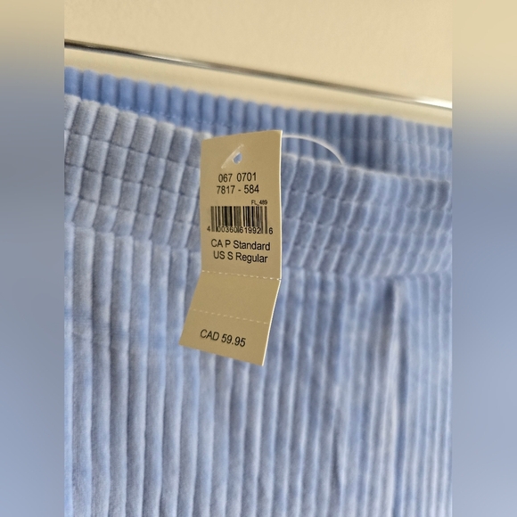 NWT! Aerie, Groove-On Velour High Waisted Flare Pants, Light Blue, Size Small - Picture 7 of 9